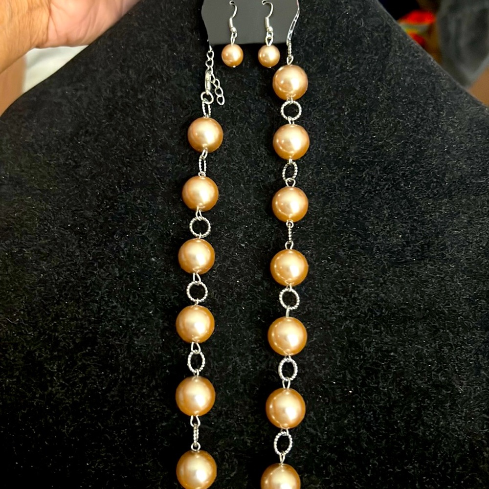 Topez necklace set